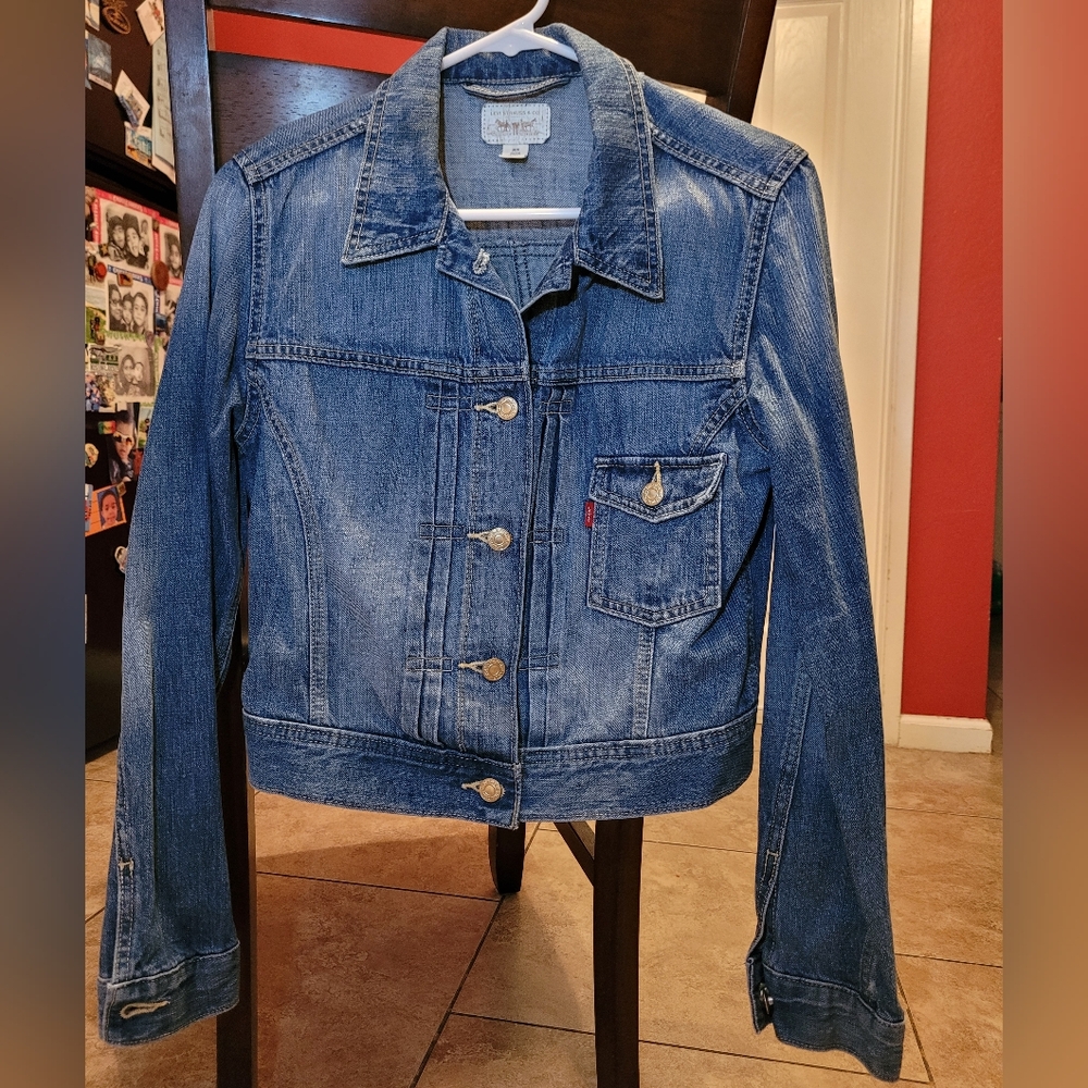 Levi’s Women's Denim Jacket - Medium